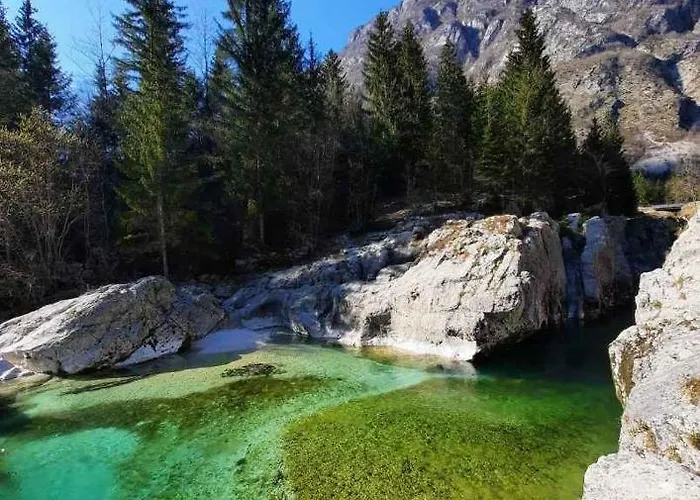 Pretner, Lepena Appartamento